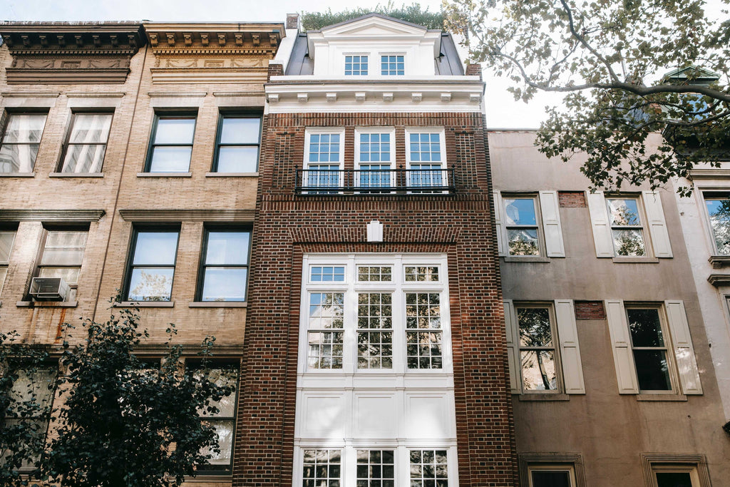 Does My Older Home or Apartment Need an Air Purifier?